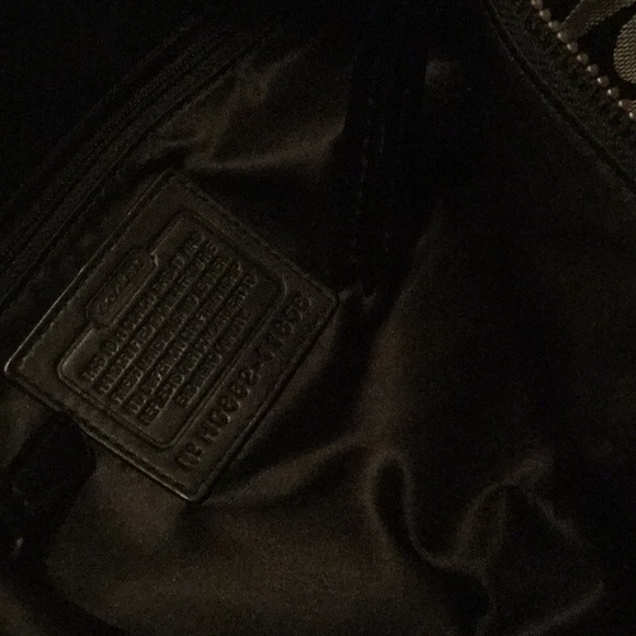 Coach Black Signature Hobo Style Bag - Picture 2 of 4